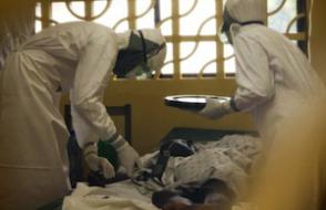 Ebola : la science au chevet des malades